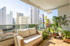 Apartamento com 4 Quartos à Venda, 196 m² em Moema - São Paulo