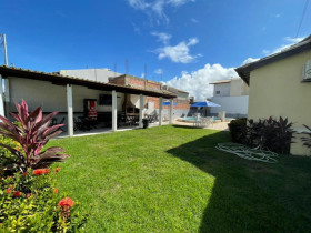 Casa com 4 Quartos à Venda, 500 m² em Zona De Expansão (robalo) - Aracaju