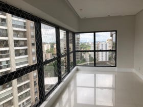 Apartamento à Venda, 307 m² em Atiradores - Joinville