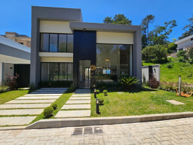 Casa com 3 Quartos à Venda, 147 m² em Posse - Teresópolis