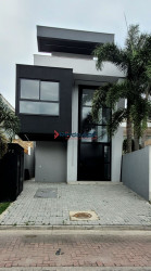 Casa com 4 Quartos à Venda, 450 m² em Recreio Dos Bandeirantes - Rio De Janeiro