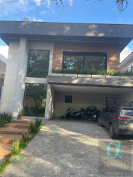 Casa com 4 Quartos à Venda, 330 m² em Alphaville - Santana De Parnaíba