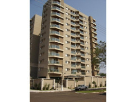 Apartamento com 3 Quartos à Venda, 246 m² em Centro - Dourados