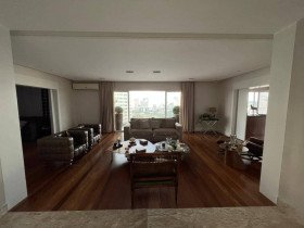 Apartamento com 6 Quartos à Venda, 427 m² em Jardim Fonte Do Morumbi - São Paulo