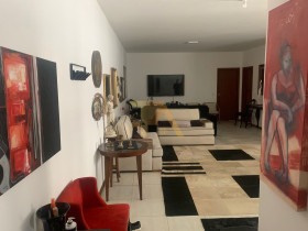Apartamento com 2 Quartos à Venda, 142 m² em Canto Da Lagoa - Florianópolis