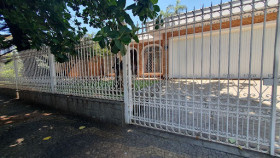 Casa com 5 Quartos à Venda, 338 m² em Taquaral - Campinas