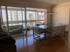 Apartamento com 3 Quartos à Venda, 141 m² em Vila Mariana - São Paulo