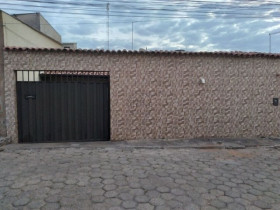 Casa com 3 Quartos à Venda, 200 m² em Samambaia Norte (samambaia) - Brasília
