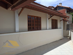 Casa com 2 Quartos à Venda, 120 m² em Braunes - Nova Friburgo