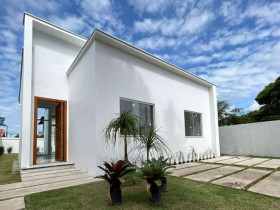 Casa com 3 Quartos à Venda, 360 m² em  Coroa Vermelha  - Santa Cruz Cabrália