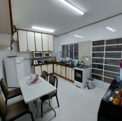 Casa com 3 Quartos à Venda, 240 m² em Jaguaré - São Paulo