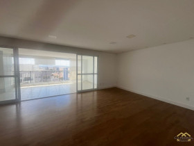 Apartamento com 3 Quartos para Alugar, 163 m² em Vila Arens I - Jundiaí