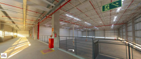 Imóvel Comercial para Alugar, 1.910 m² em Padroeira - Osasco