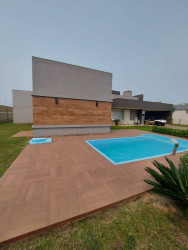 Casa com 4 Quartos à Venda, 600 m² em Atlântida Sul - Osório
