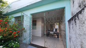 Casa com 5 Quartos à Venda, 300 m² em Suíssa - Aracaju