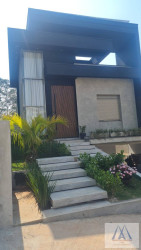 Casa de Condomínio com 3 Quartos à Venda, 200 m² em Fazenda Rodeio - Mogi Das Cruzes