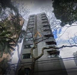 Apartamento com 4 Quartos à Venda, 140 m² em Moema - São Paulo