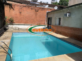 Casa com 6 Quartos à Venda, 340 m² em Alto Da Boa Vista - Rio De Janeiro
