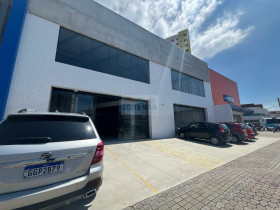 Imóvel Comercial para Alugar, 1.500 m²