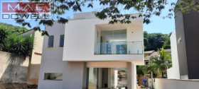 Casa com 3 Quartos à Venda, 113 m² em Serra Grande / Niterói / Rj - Niterói