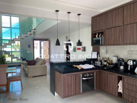 Casa com 4 Quartos à Venda, 230 m² em Centro - Barra Dos Coqueiros