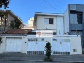 Casa com 5 Quartos para Alugar, 160 m² em Campo Belo - São Paulo