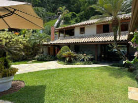 Casa de Condomínio com 7 Quartos à Venda, 545 m² em Itanema (cunhambebe) - Angra Dos Reis
