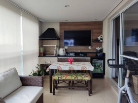 Apartamento com 2 Quartos à Venda, 130 m² em Conceição - São Paulo