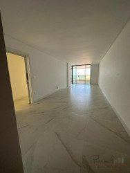 Apartamento com 3 Quartos à Venda, 205 m² em Balneário Santa Clara - Itajaí
