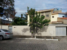 Casa com 3 Quartos à Venda, 176 m² em Pina - Recife