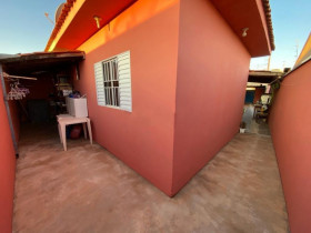 Casa com 2 Quartos à Venda, 70 m² em Jardim Morro Azul - Iracemápolis