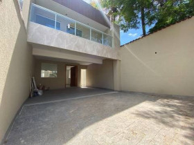 Imóvel com 4 Quartos à Venda, 185 m² em Santa Amélia - Belo Horizonte