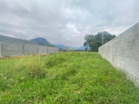 Terreno à Venda, 380 m² em Cotia - Guapimirim