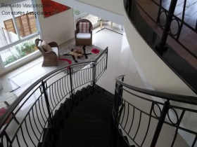 Casa com 4 Quartos para Alugar, 1.000 m² em Parque Mirante Do Vale - Jacareí