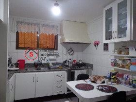 Sobrado com 4 Quartos à Venda, 450 m² em Alto Da Mooca - São Paulo