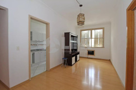 Apartamento com 2 Quartos à Venda, 62 m² em São João - Porto Alegre