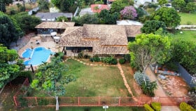 Casa com 4 Quartos à Venda, 650 m² em Park Way - Brasília