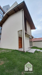 Casa com 3 Quartos à Venda, 128 m² em Centro - Florianópolis