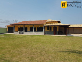 Casa com 3 Quartos à Venda, 200 m² em Paraty - Araruama