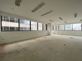 Imóvel Comercial para Alugar, 102 m² em Itaim Bibi - São Paulo