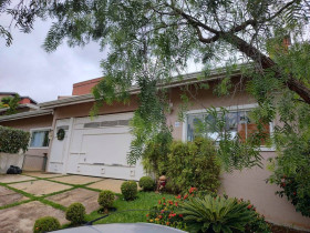Casa de Condomínio com 4 Quartos à Venda, 1.100 m² em Serra Da Estrela - Atibaia