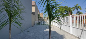 Imóvel com 2 Quartos à Venda, 60 m² em Suarao - Itanhaem