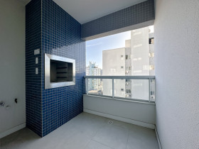 Apartamento com 2 Quartos à Venda,  em Campinas - São José