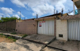 Casa com 3 Quartos à Venda, 156 m² em Aeroporto - Teresina