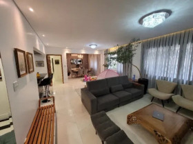 Apartamento com 3 Quartos à Venda, 158 m² em Cerqueira César - São Paulo