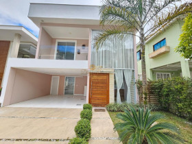 Casa com 3 Quartos à Venda, 226 m² em Tijuca - Teresópolis