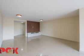 Apartamento com 3 Quartos para Alugar, 185 m² em Centro - Vinhedo