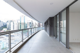 Apartamento com 3 Quartos à Venda, 134 m² em Vila Nova Conceição - São Paulo