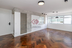 Apartamento com 2 Quartos à Venda, 97 m² em Bela Vista - São Paulo