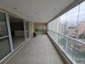 Apartamento com 3 Quartos à Venda, 136 m² em Chácara Inglesa - São Paulo